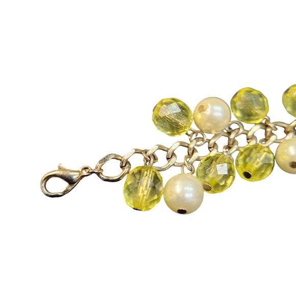 7in Faux Pearl Beaded Gold Tone Chain Bracelet - Picture 2 of 2